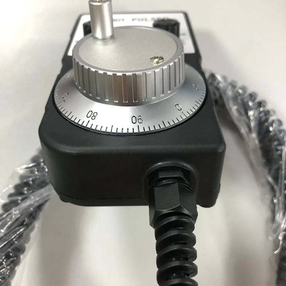 L01-2Z9 PL0-300-49 مولد النبض اليدوي #5