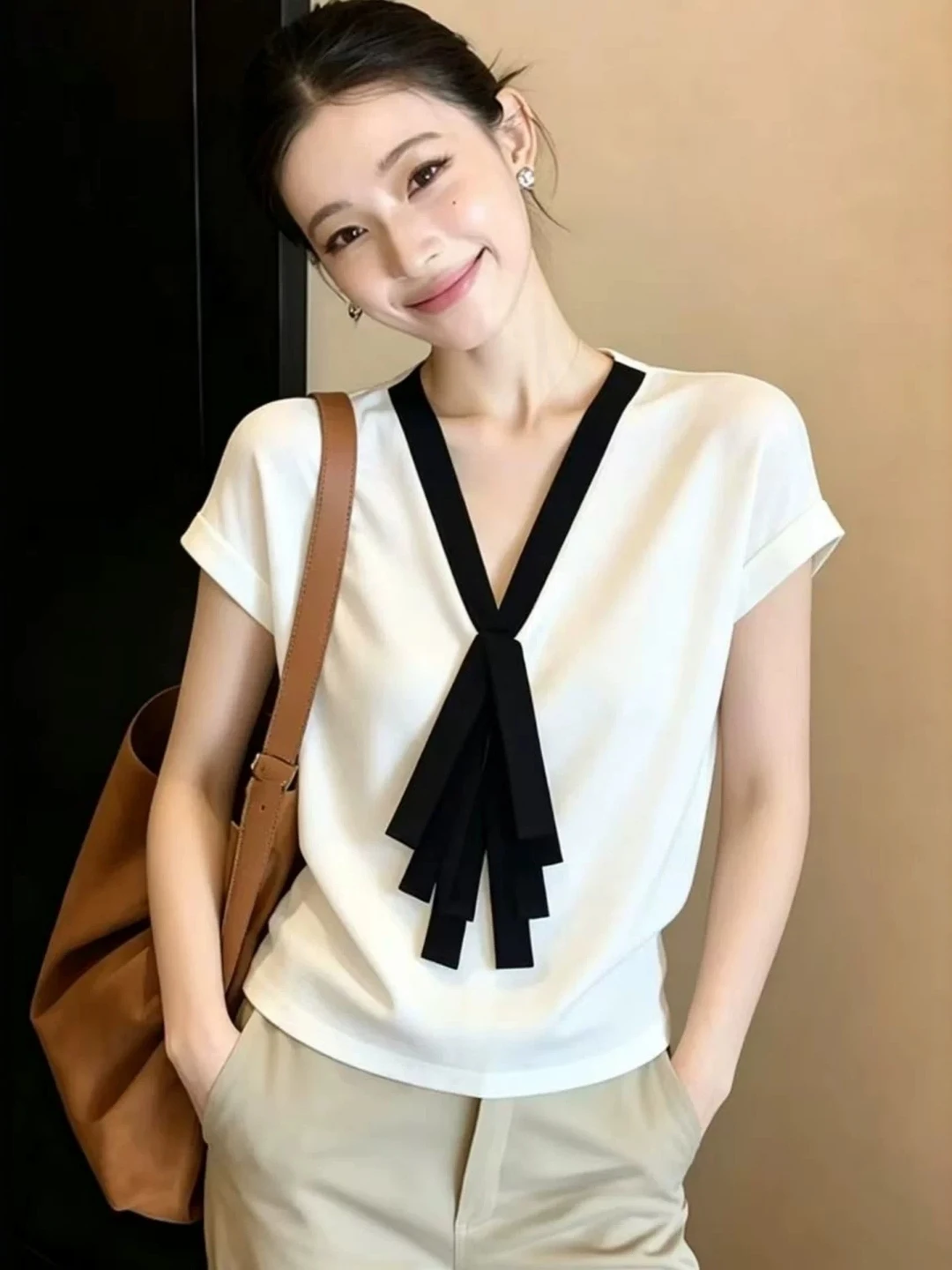 

French Style Tie-Dye Short Sleeve V-Neck T-Shirt Women's Summer New Loose Fit Beautiful Top Age-Defying Fashionable Shirt