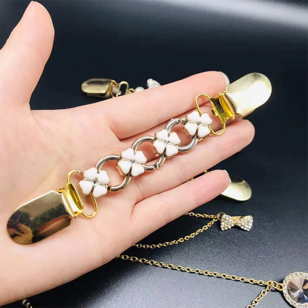 

6Pcs Cardigan Clip Set Vintage Style Elegant Shawl Clips for Women Dress Collar Brooch Accessories Dress Clips