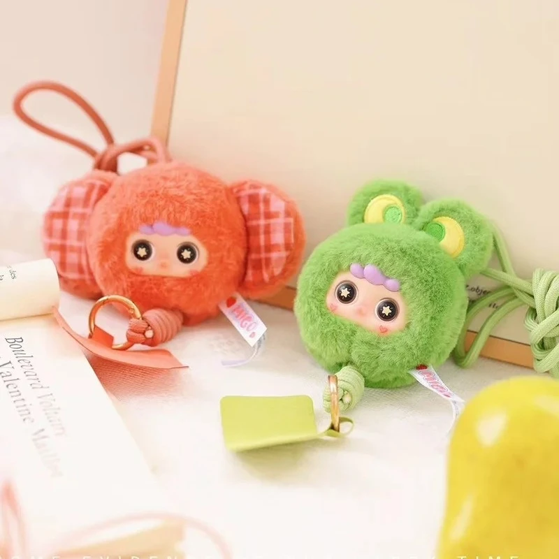 

Натуральная детская ремешок для мобильного телефона Three Migo, плюшевая слепая коробка, серия, модная фигурка, украшение для рабочего стола, загадочная коробка, игрушки, подарки