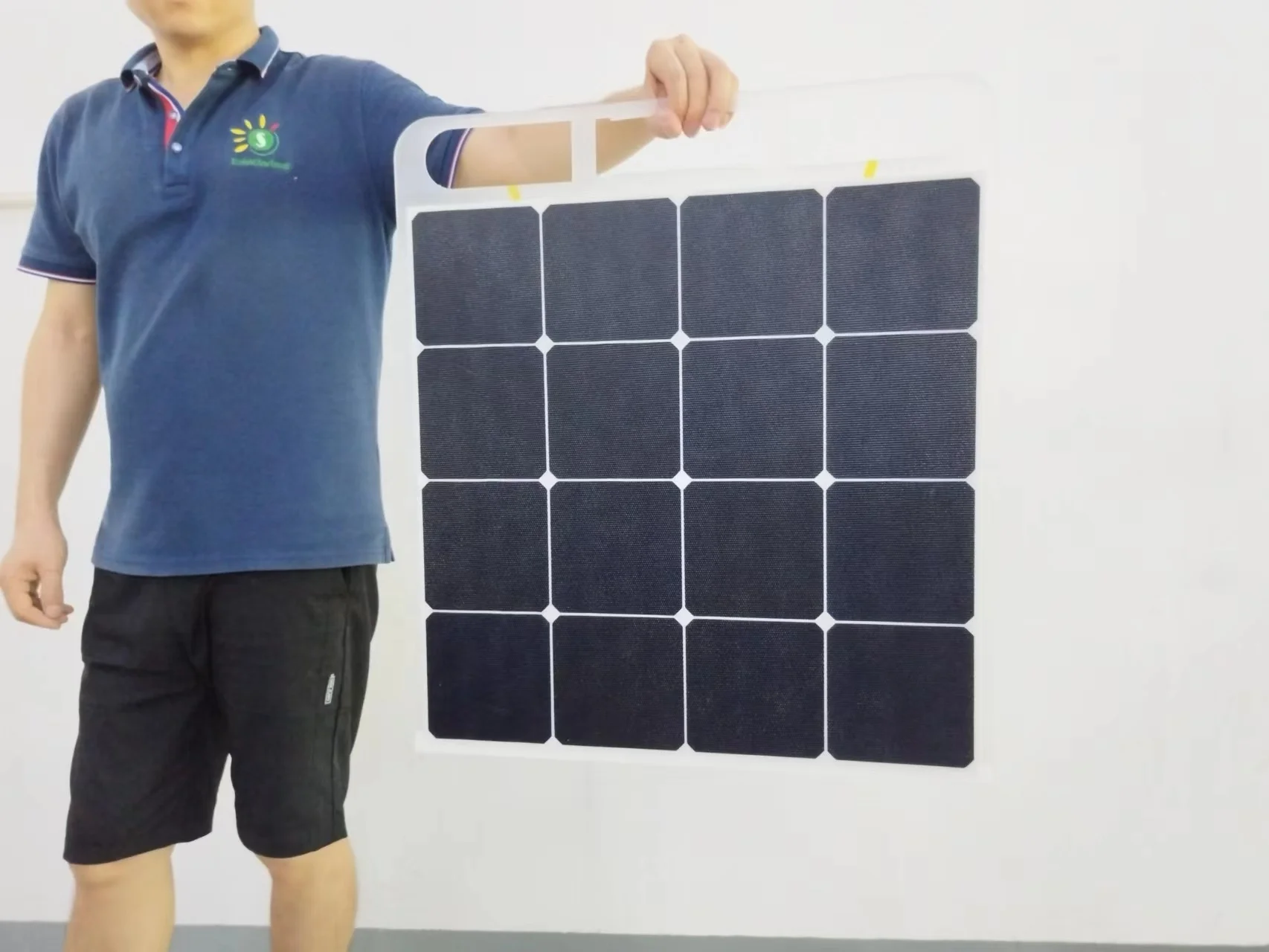 Stock on Sale 23% High Efficiency 55W Watt 9V Sunpower Flexible Solar Panels  for Good Price