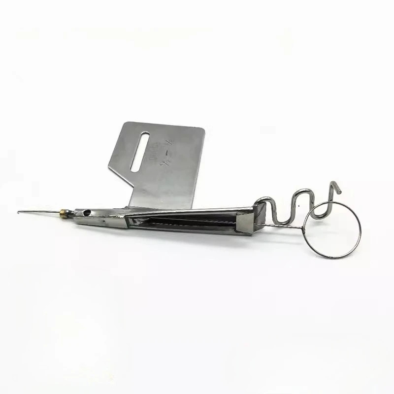 Industrial sewing machine flat car turn over with dark line 148 pull tube wrapping device dark line anti-pig intestine pull tube