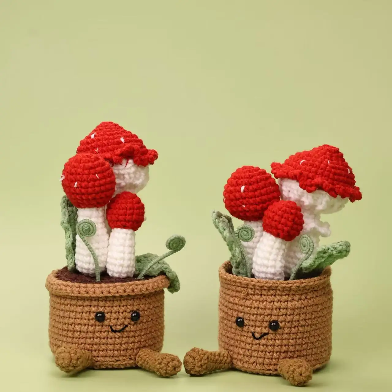 Gehäkelter Pilztopf, gestrickter Blumentopf, kreative künstliche Cartoon-Pflanze, niedliche Schreibtisch- und Bücherregal-Deko, Geschenk – Detail 1