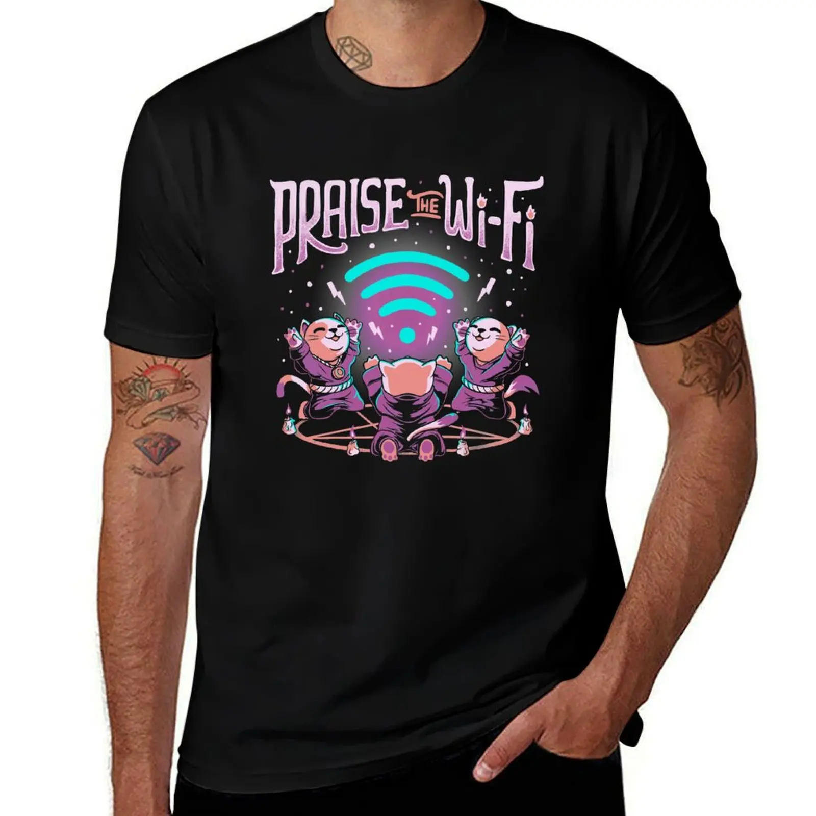 Praise the Wifi Funny Evil Worship Cats T-Shirt Durable Work Wear T-Shirt