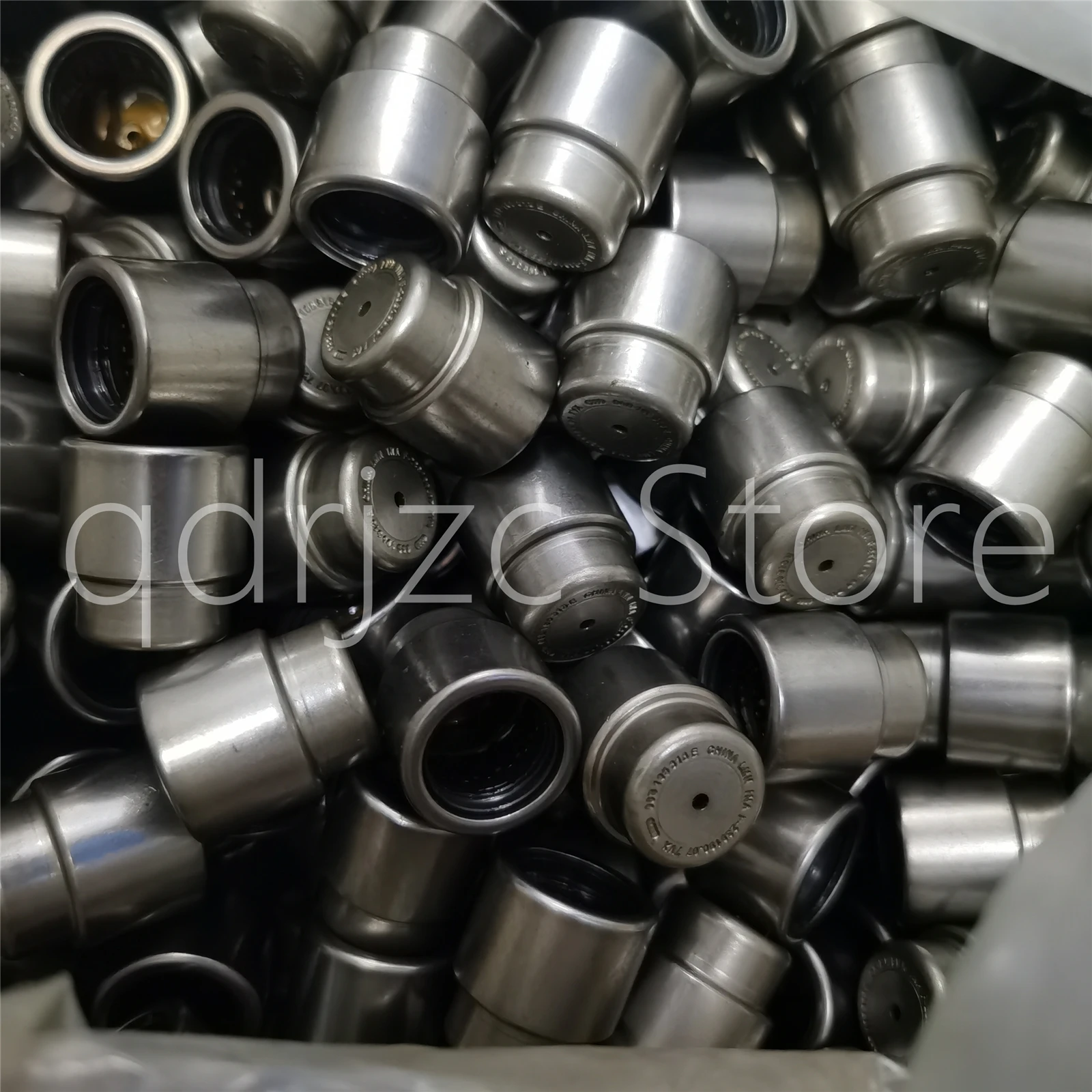 Needle roller bearings for automotive F-239190.07.BK-HLC = 06B-105-313D 1863869047  15mm X 21mm X 23.6mm