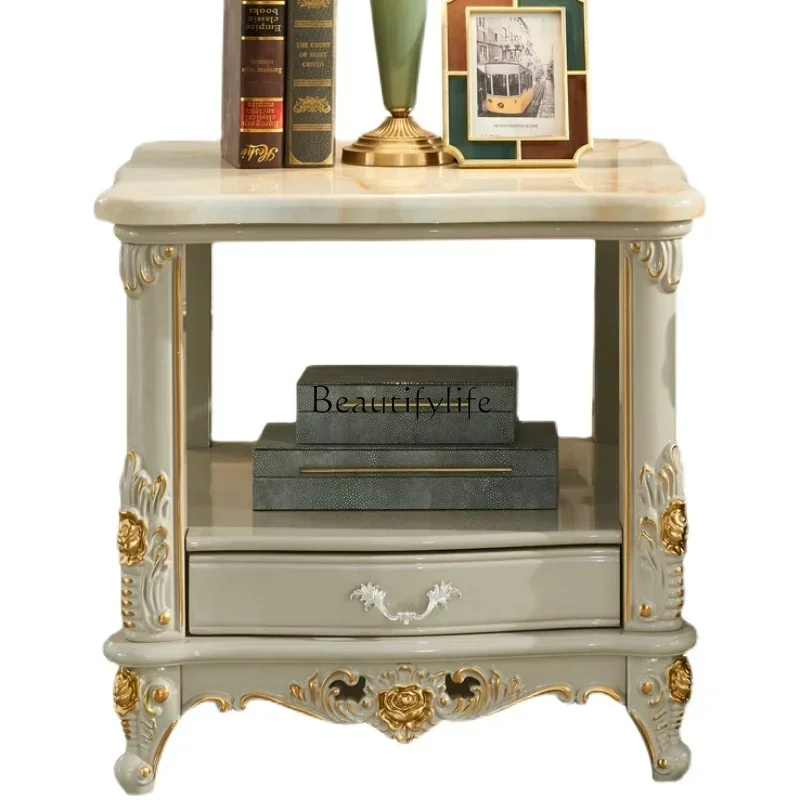 LS 04 حافة أريكة أوروبية مزدوجة الطبقة من الخشب الصلب نحت زهرة غرفة المعيشة طاولة مربعة صغيرة من الرخام