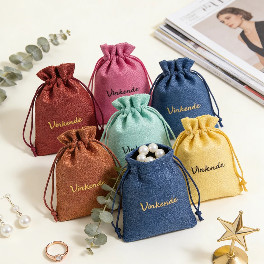 

100 шт., подарочные пакеты из мешковины с логотипом на шнурке, упаковочная сумка, льняная сумка для хранения ювелирных изделий на день Святого Валентина, свадебная вечеринка, душ
