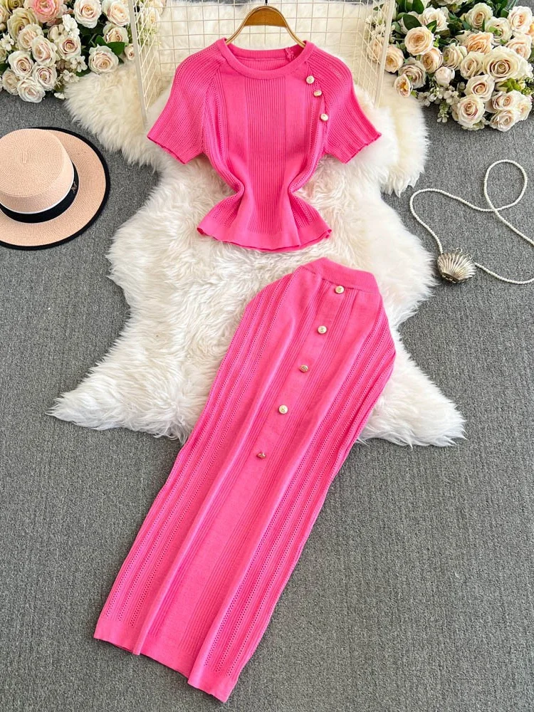 

High-End Ice Silk Knitted Short Sleeve Top And High Waist Skirt Set Fashionable Shoulder Length Short Uniform for Young Women