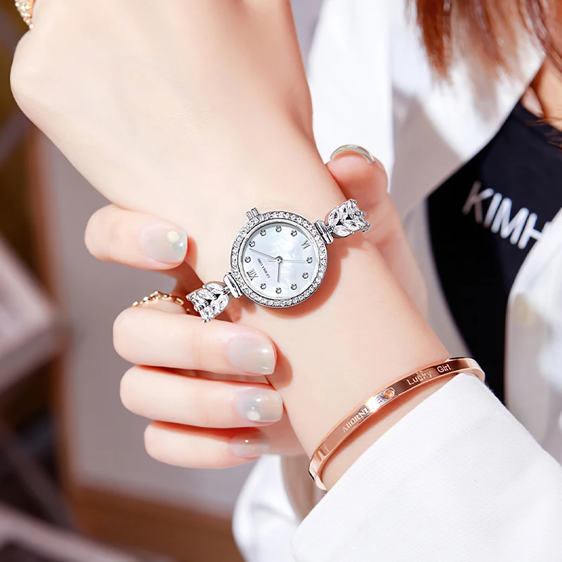 Quartz Wristwatch Romatic Girlfriend Gift 2024 Elegant Women Watch Dreamy Fishtail Bracelet Fashion Ladies Waterproof Original