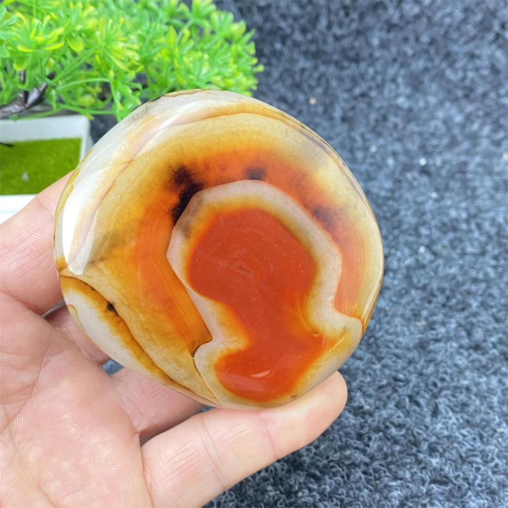 Natural Large Lace Agate Polyhedral Striped Silk Palm Stone To Ward Off Evil Feng Shui Ornaments Home Decoration