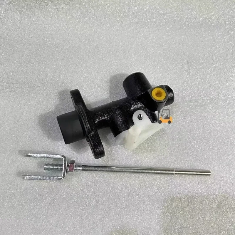 7F For Toyota Forklift Clutch Master Cylinder Slave Cylinder 17305 17409 5222 Oil 17404 5226