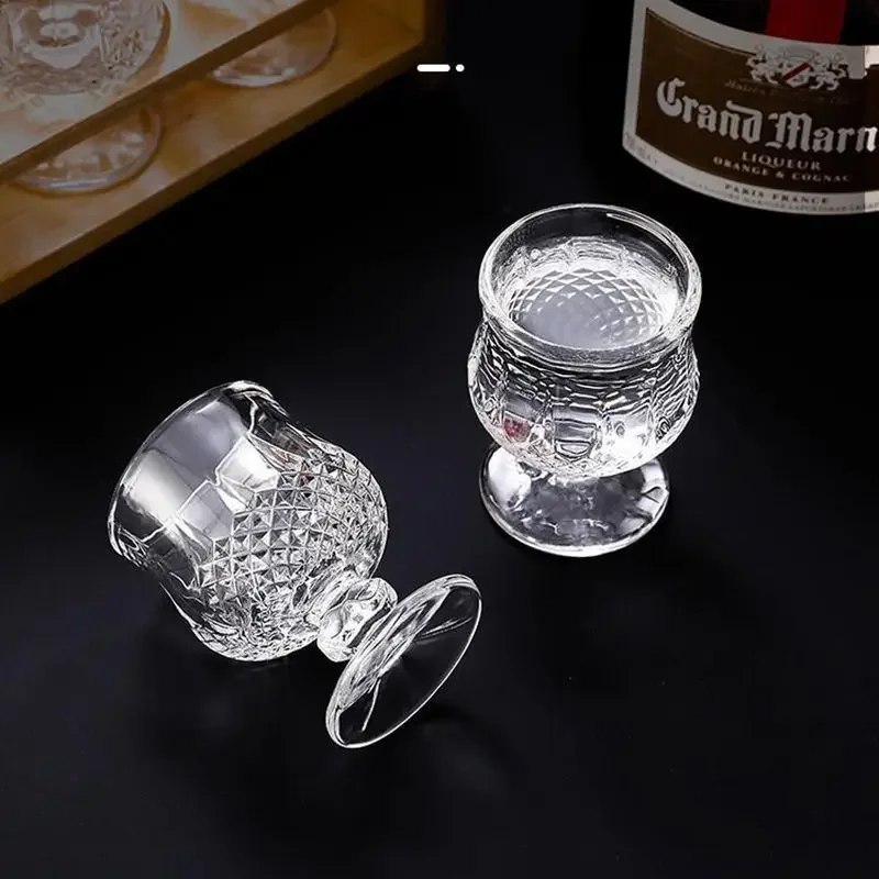 1 PCS 50ML Creative Baijiu Cup Gold High Foot Engraved One or Two Glass Set Whisky Wine Cup