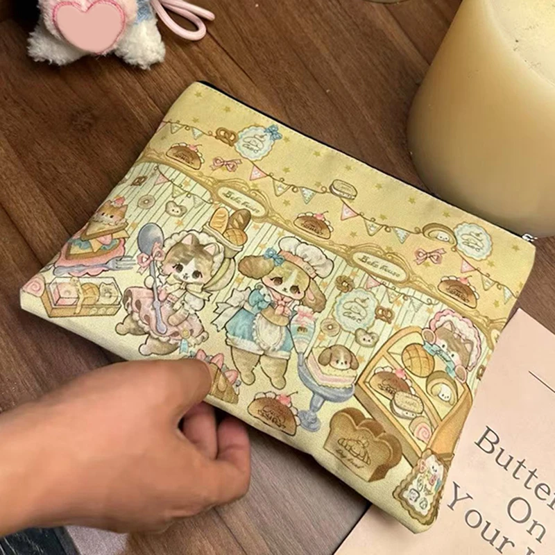 

Cartoon KT Cat Cosmetic Bag Portable Large Capacity Makeup Bag Lovely Clutch Bags Travel Toiletry Pouch Gifts For Girls