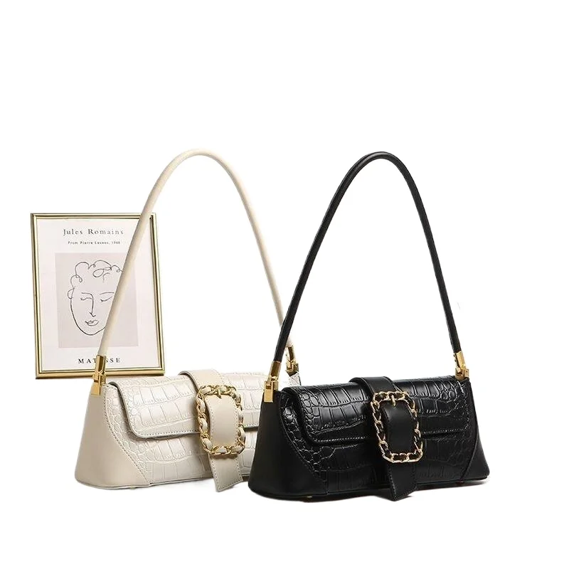 

Female niche high-end sense, large capacity versatile armpit bag, light luxury small bag