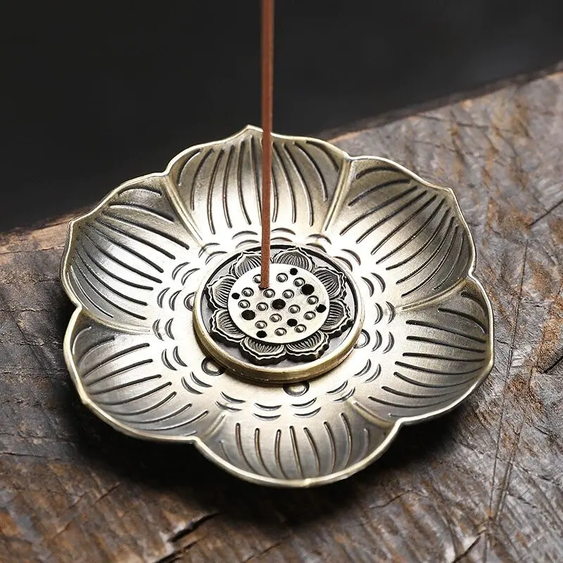 Pflaumenblüten-Metall-Räucherstäbchenhalter Blumenförmiger Sandelholz-Räucherstäbchenhalter Handwerkskunst-Ornament für Yoga, Meditation und Heimdekoration – Detail 5