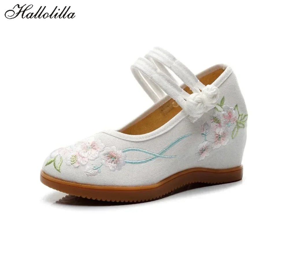 Chinese Style Casual Women's Shoes Fashion Vintage Elegant Ethnic Style Shoes for Women Hanfu Shoes Embroidery Streetwear