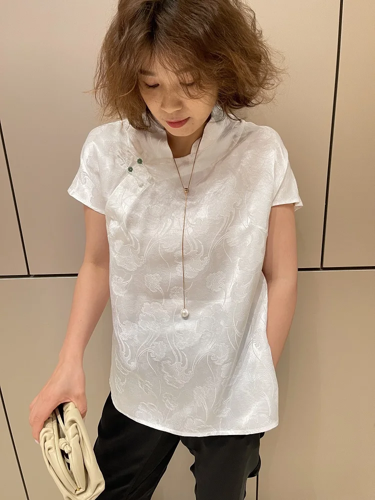 

Новая модная женская блузка из китайского шелка с вышивкой, воротником-стойкой и коротким рукавом, премиум-класса, белая