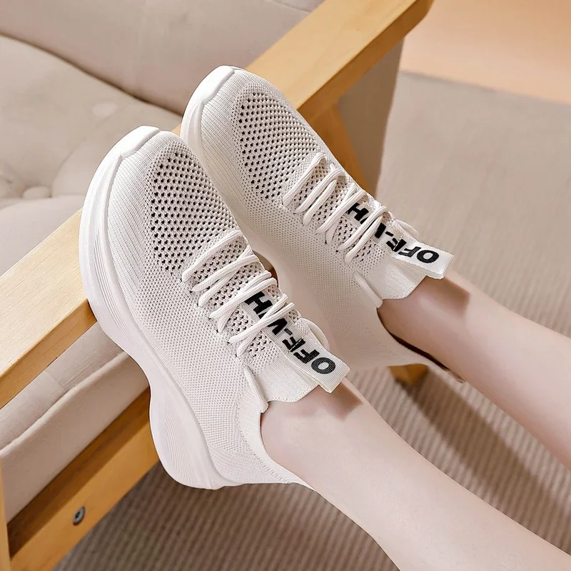 Fashion Casual Sneakers Women Mesh Hollow Out Breathable Comfort Lightweight Running Shoes for Women Zapatos De Mujer 2024