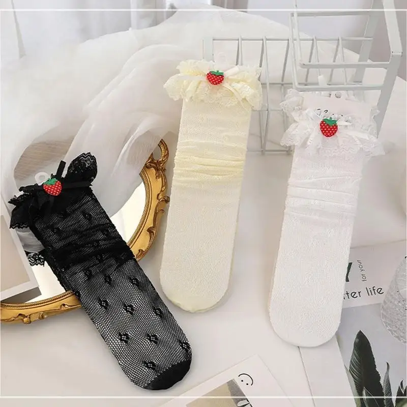 195E calcetines hasta rodilla encaje Floral verano para niñas, con lazo fresa bonitas con adornos volantes
