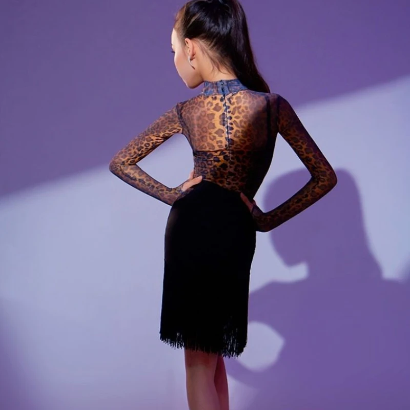 ชุดฝึกซ้อมเต้นลาตินสำหรับเด็กผู้หญิง ลายเสือดาว แขนยาว 3 ชิ้น ชุดแสดงบนเวทีบอลรูม