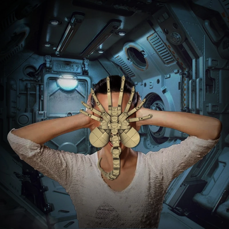 

306PCS MOC Alien Facehugger Building Blocks Horror Movie Xenomorph Mechanical Monster Structure Bricks Toys Kids Gift Ornament