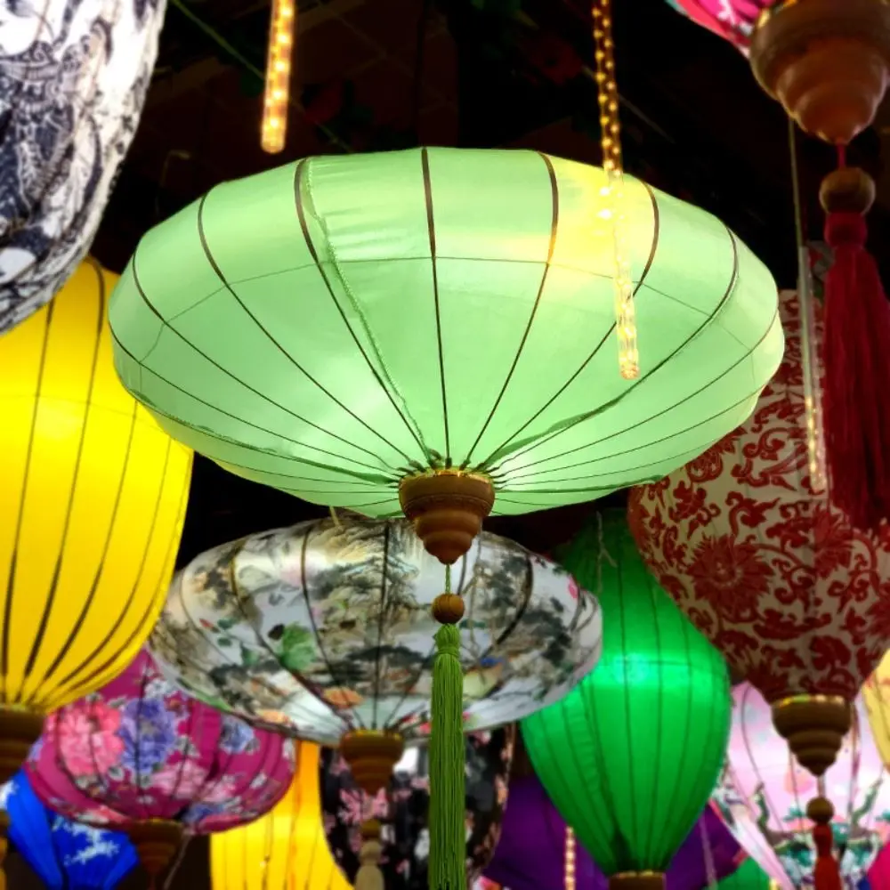 

Chinese Mid Autumn Festival Antique Lantern Handmade Fabric Portable Retro Vietnamese Lantern DIY Traditional Festival