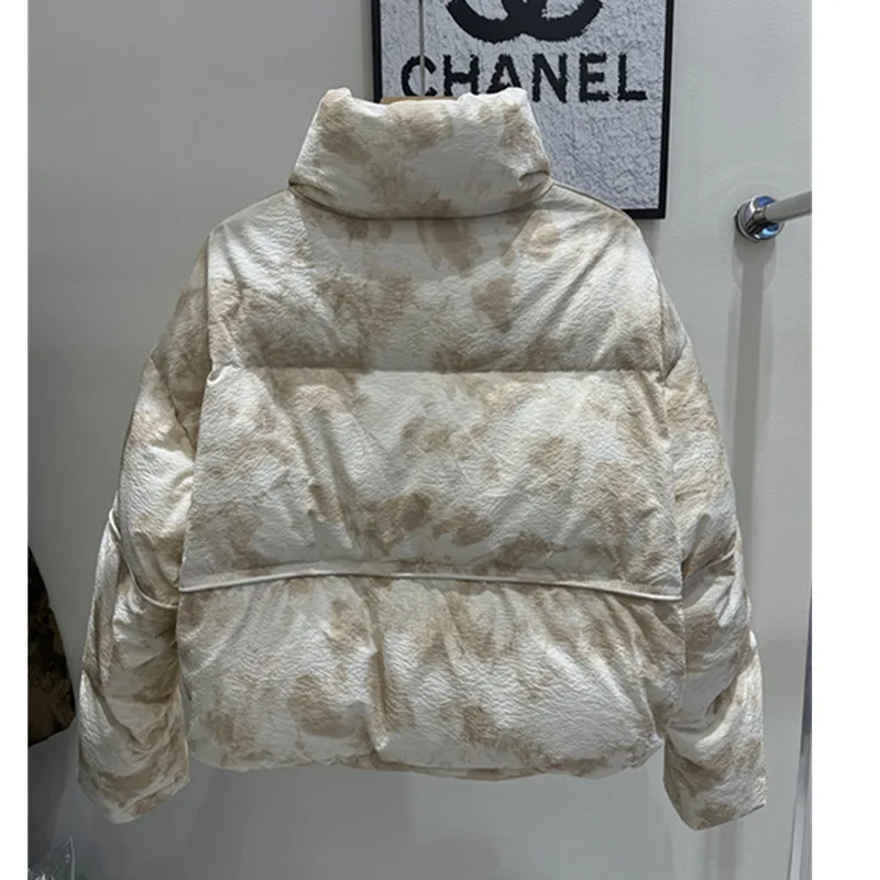 Kurze Daunenjacke mit Stehkragen für Damen, Winter 2025, neuer lockerer, verdickter Brotmantel, weiße Entendaunenjacken, kurze Damenoberteile