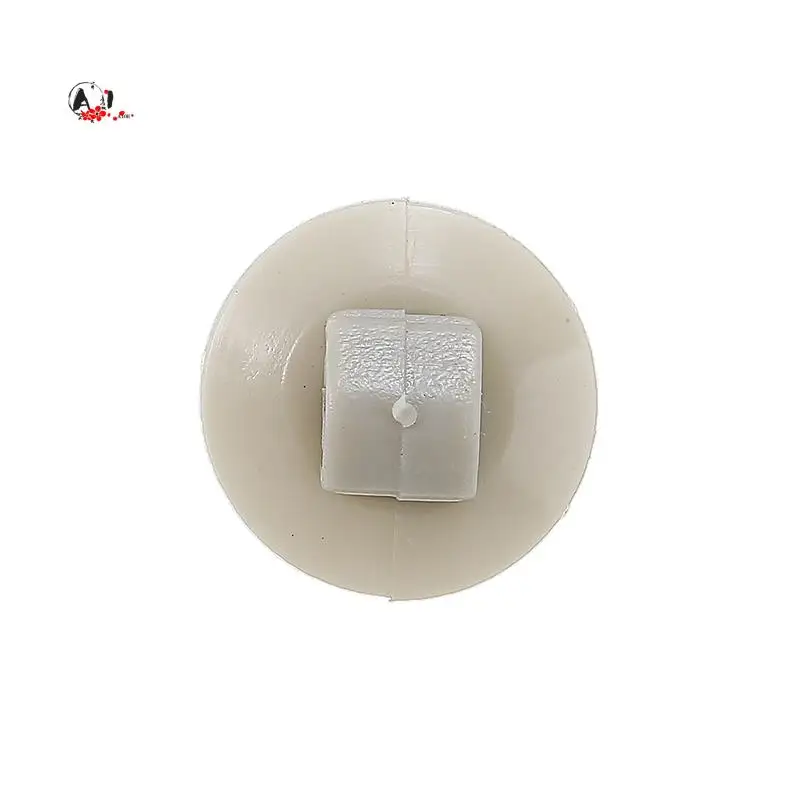 A10E-100Pcs Clips For Renault Kangoo Trafic Nissan Primastar Opel Vivaro Traffic Side Moulding Lower Protection Door Trim