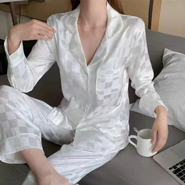 Long Sleeve Trouser Pijamas Suit Thin Silk Satin Home Wear Simple White Plaid Pajamas Two Piece Set Spring Loose Sleepwear