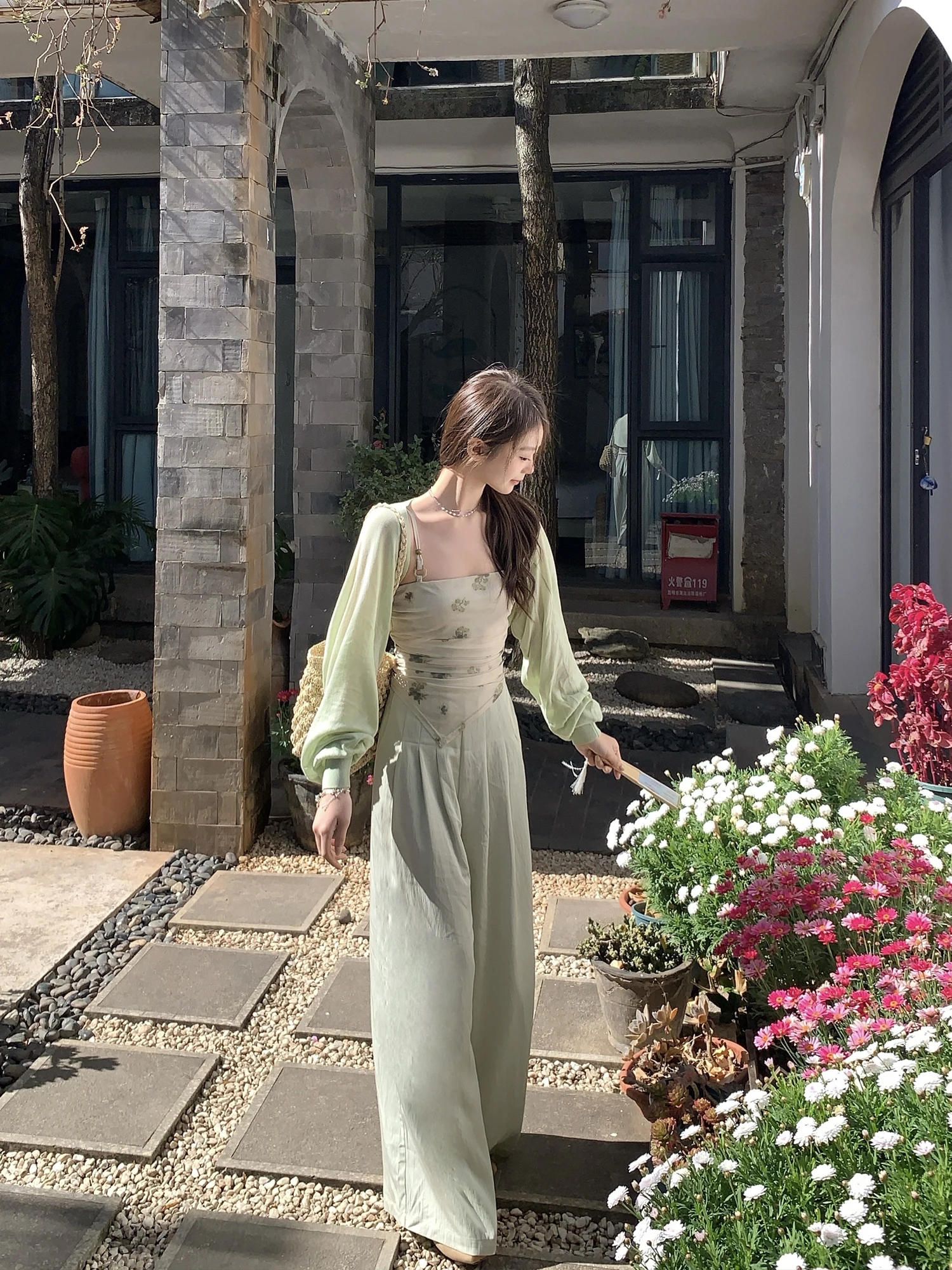 

Women's Casual Pants Set Spring Summer Laid-back Loose Clothing One Whole Set of Beautiful Leisure Pants Camisole Cardigan Set