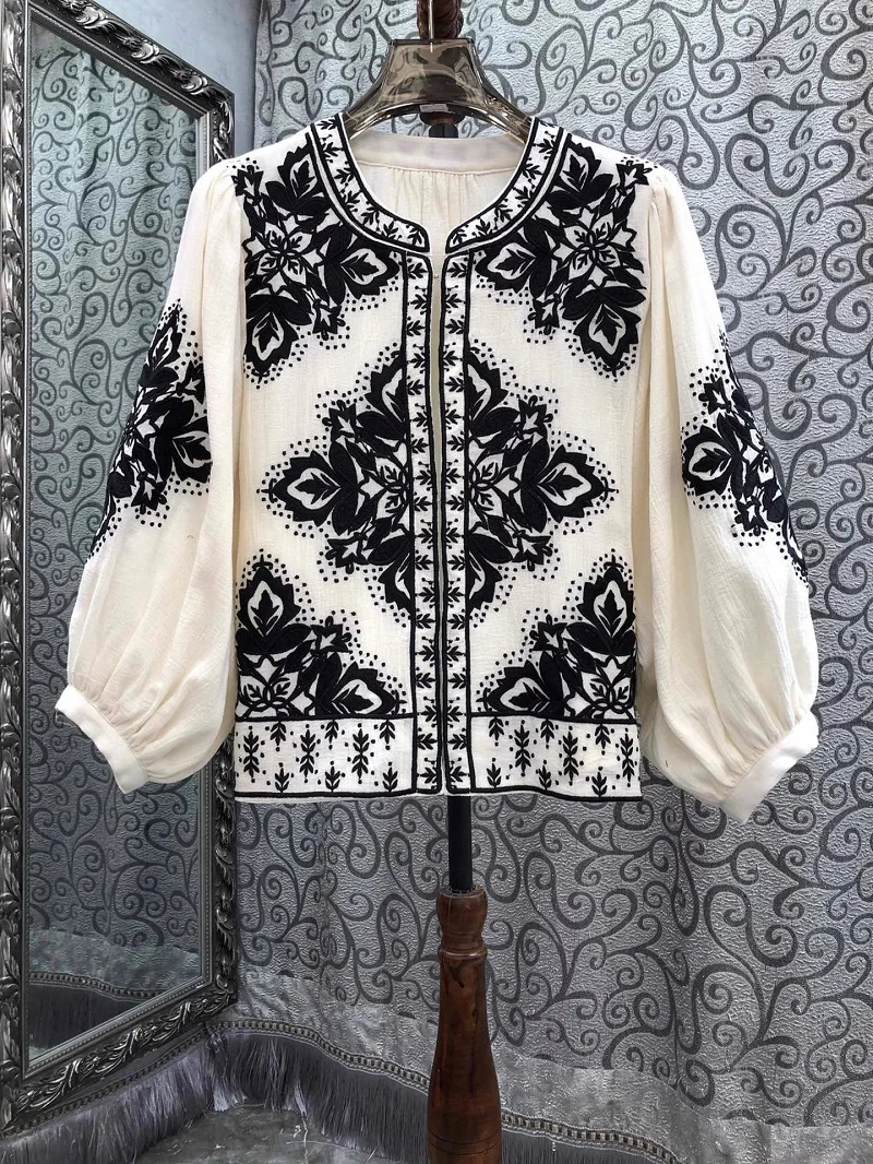 100%Cotton Tops Blouses 2025 Spring Designer Fashion Women Exquisite Embroidery 3/4 Sleeve Dark Blue Apricot Vintage Blouses