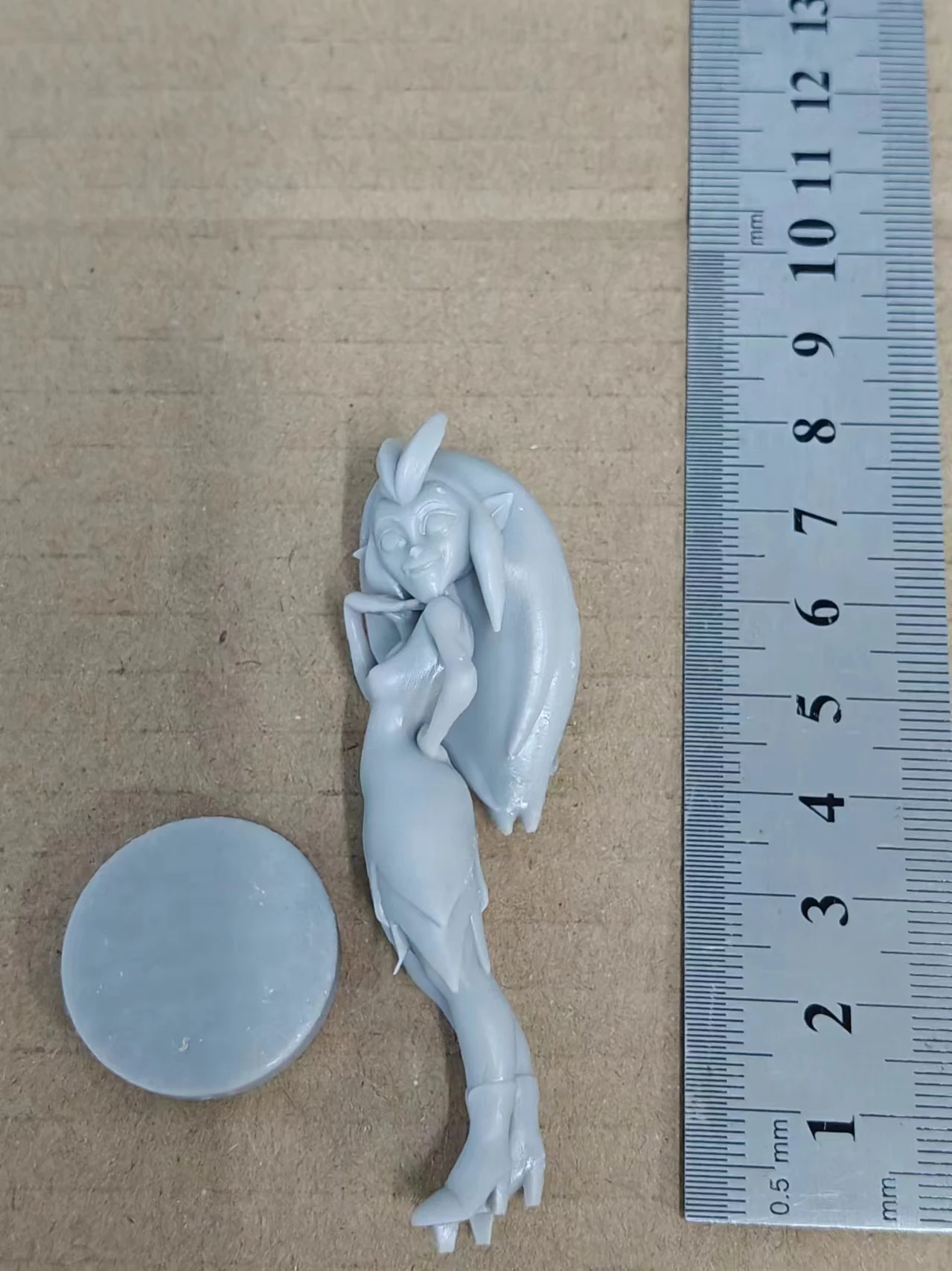 Figura de resina a escala 1/24 Eda Nsfw DIY, Kit de modelo de dos versiones, escultura sin pintar, juguete