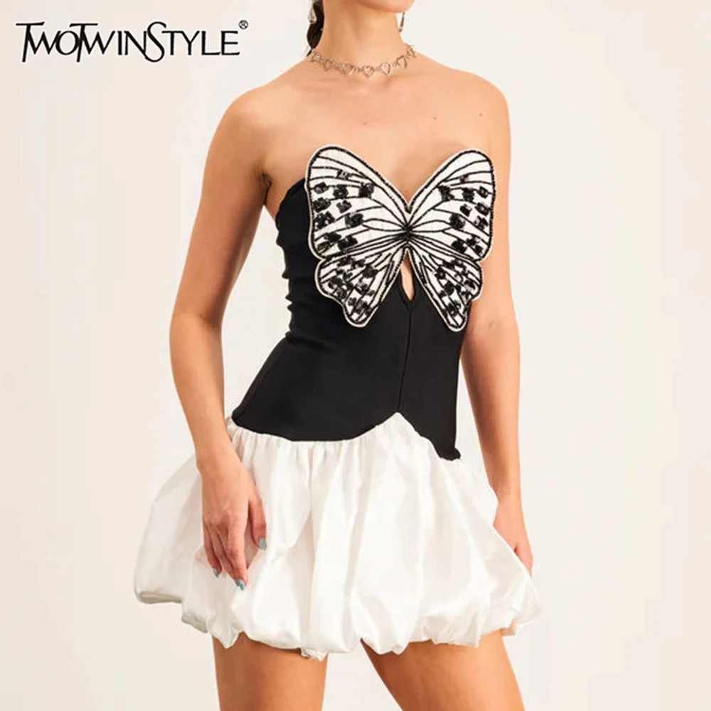 

TWOTWINSTYLE Colorblock Slimming Fashion Spliced Folds Dresses for Women Strapless Sleeveless Patchwork Applique Dress Female