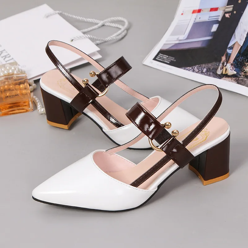 2024 New Designer Chunky Heels for Women Fashion Casual Summer Roman Korean Pointy One Word Buckle Sandals Shoes Ladies