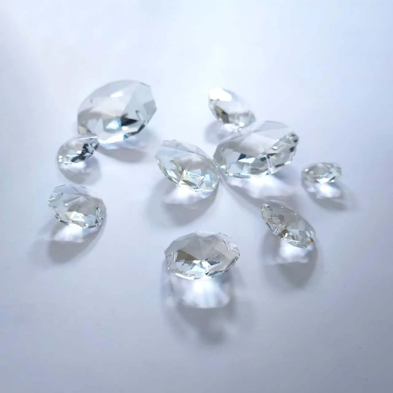 Bulk Chandelier Crystals Replacement - Assorted Glass Prisms for DIY Lighting Repair, High-Quality Decorative Beads Lot