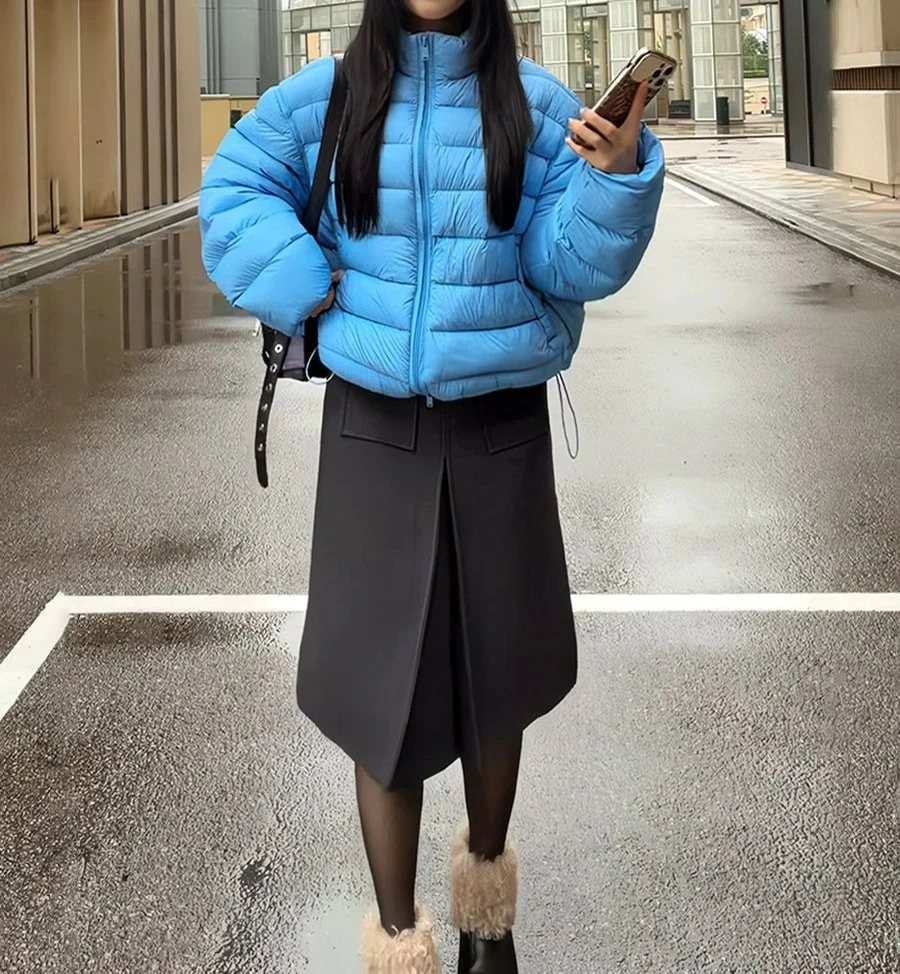 Col montant bleu court coton vêtements vêtements pour femmes hiver 2025 nouveau tempérament mince polyvalent pain vêtements veste