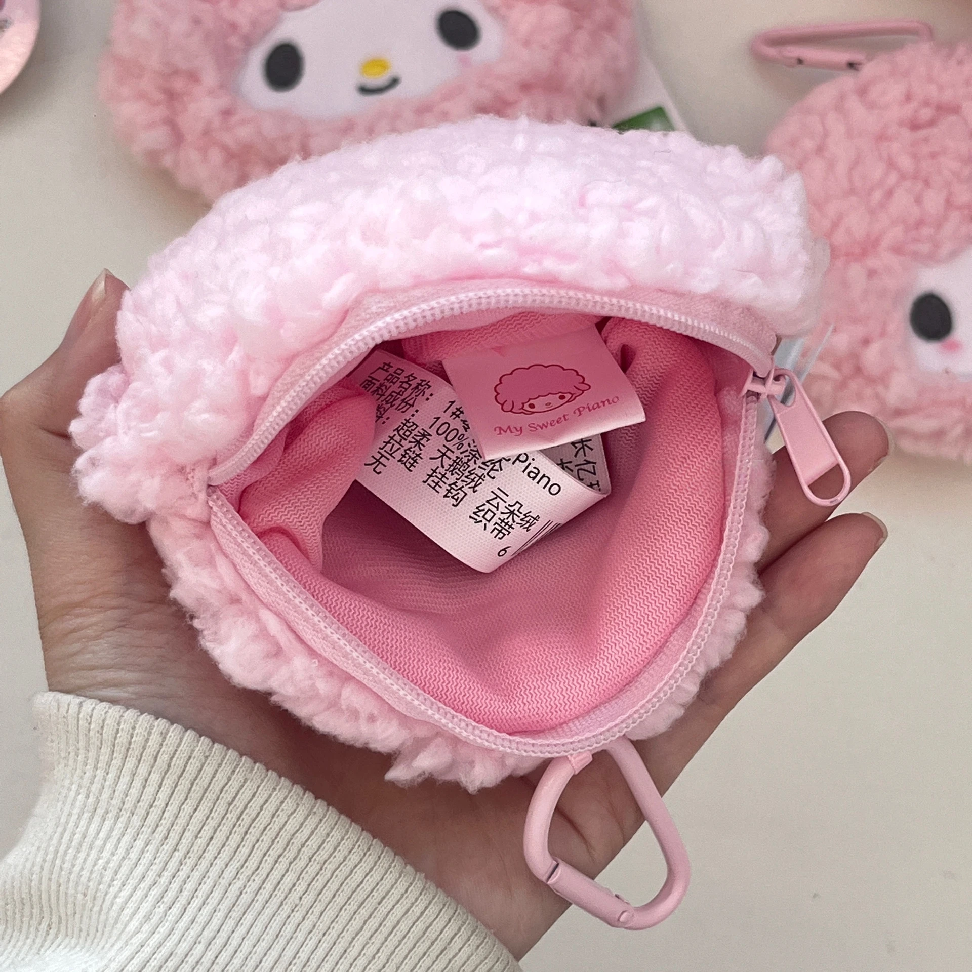 Linda cartera de Piano de dibujos animados Hello Kitty Kuromi Cinnamoroll, cartera de almacenamiento de felpa, bolsa de maquillaje, regalo para niñas