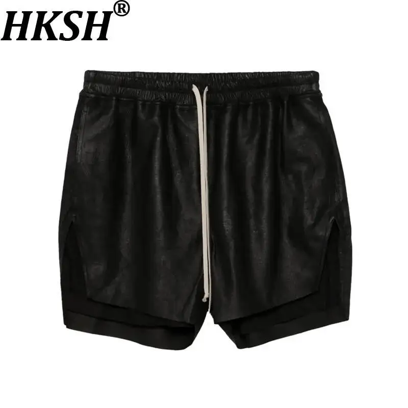 

HKSH Summer New Men Chic Dark Techwear Fashion Casual Drawstring Ins Trendy Sheepskin Leather Patchwork Side Split Shorts HK7282