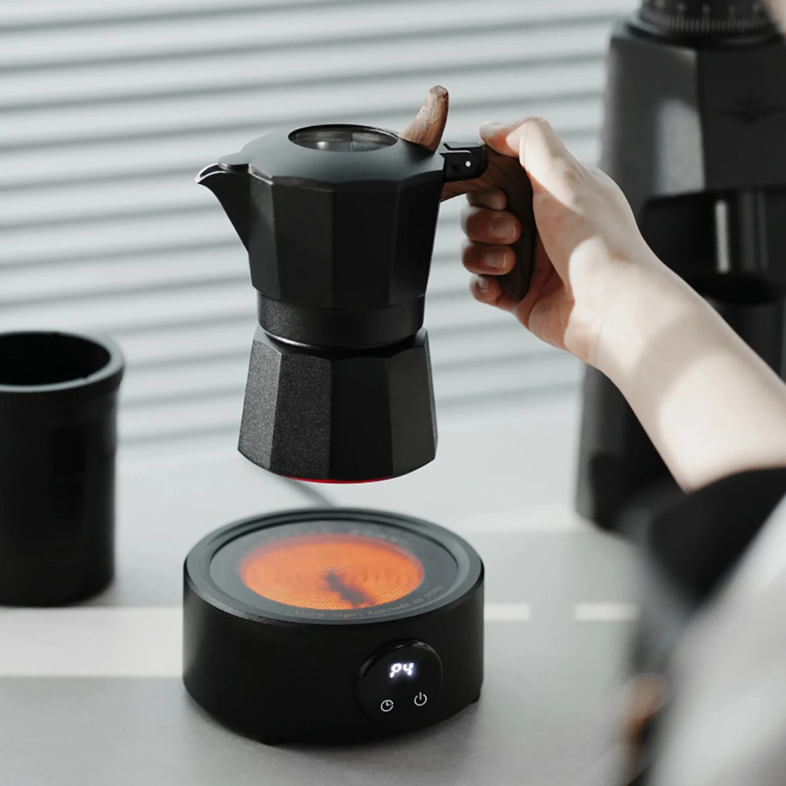 Mini Coffee Electric Stove Portable 800W Moka Pot Electric Stove for Coffee Brewing Base 220v Camp Kitchen Use