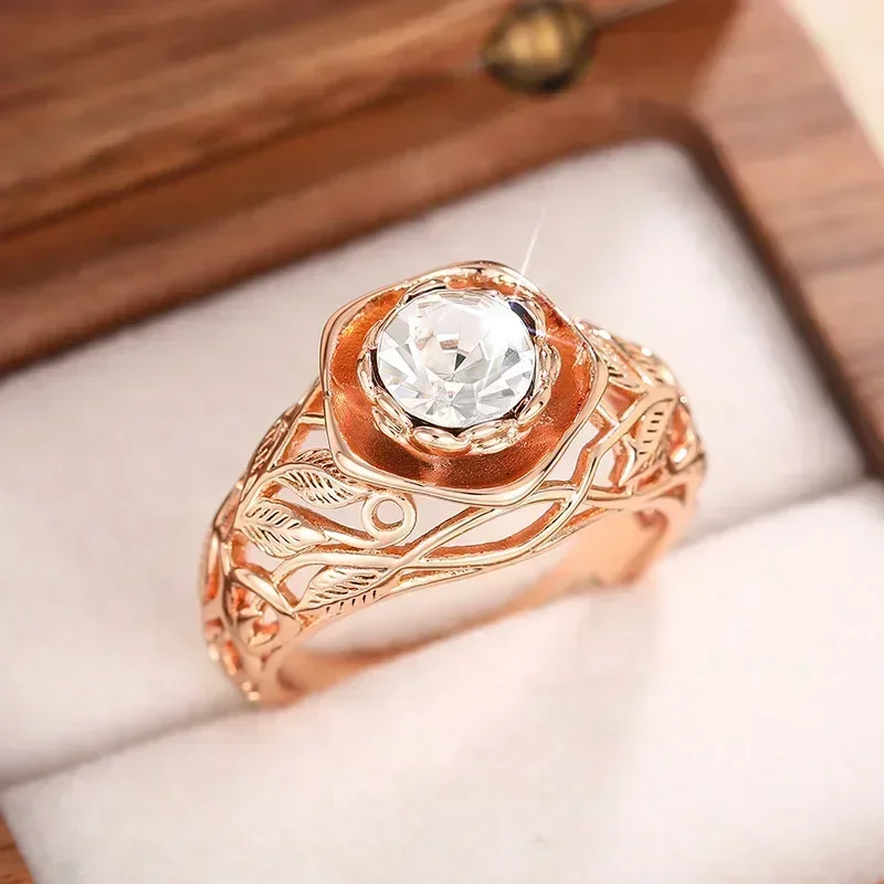 2026 New Hollowed Out Rose Personalized Ring, Stylish European and American Design, Elegant Accessory for Attending Banquets