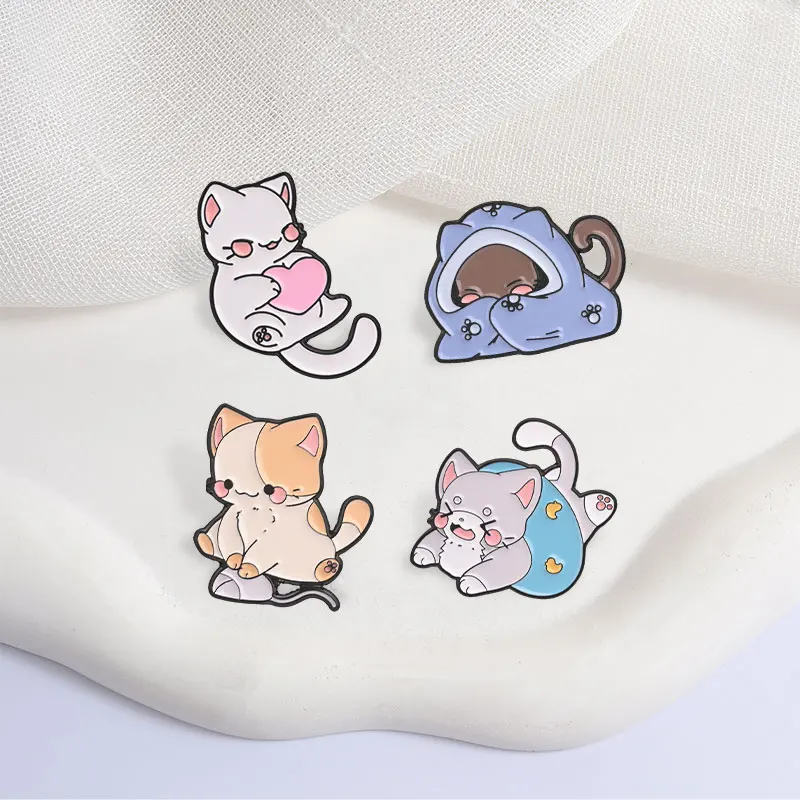 Cute Cartoon Cat Badge Funny Playing With Kitten Enamel Pins Fashion Lapel Brooches Backpack Clothes Jewelry Gift for Friends