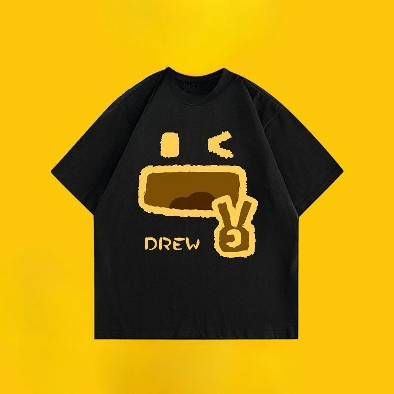 Drew Smiley Cartoon Face Graphic T‑Shirt Unisex Short Sleeve Casual Top Wink Character Peace Sign Print For Fashion Lovers