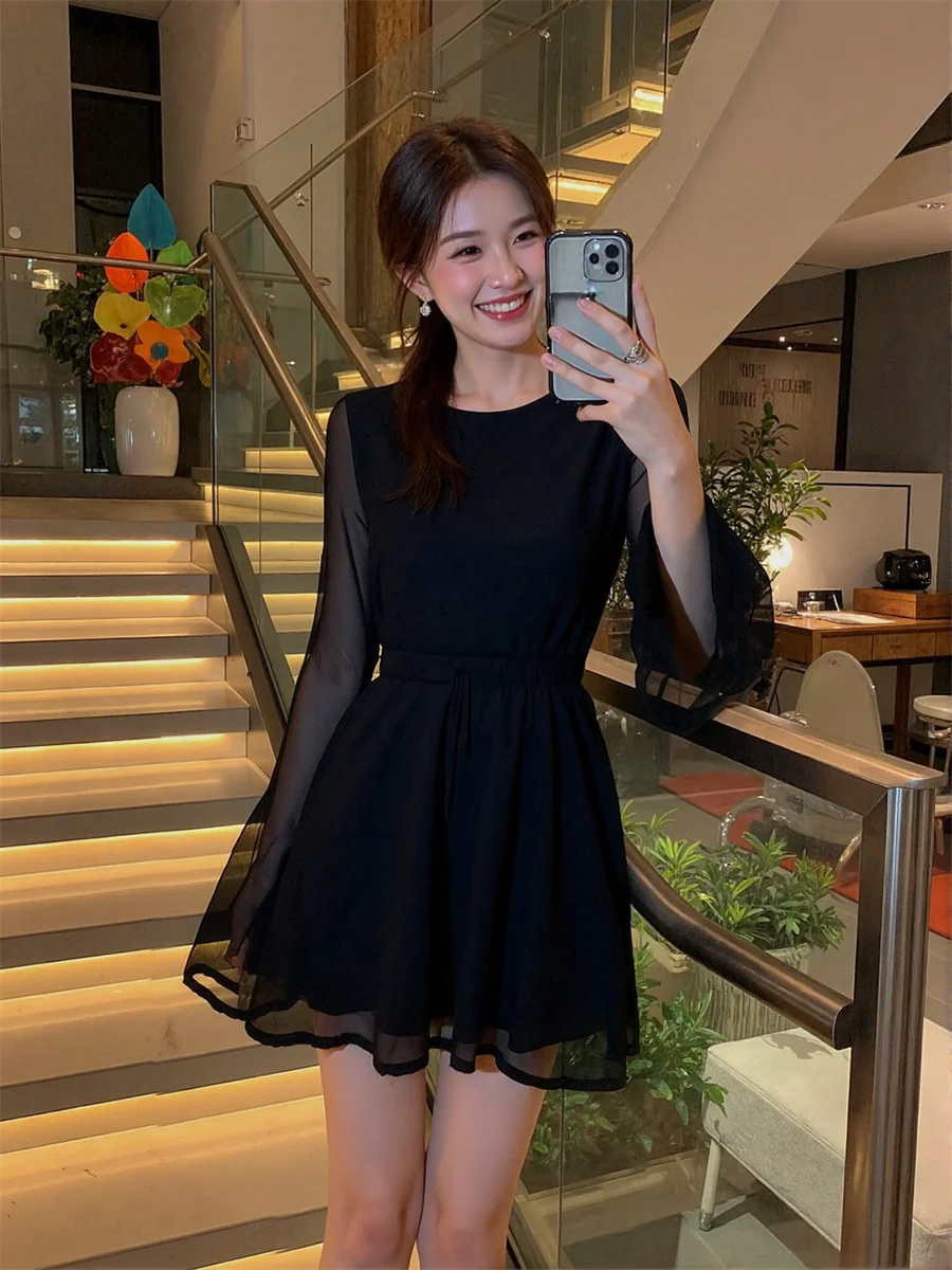 여성용 블랙 드레스 긴 소매 슬림 핏 프렌치 스타일 홀터넥 컷아웃 하이슬릿 이브닝 섹시 나이트클럽 대담한 핫 드레스