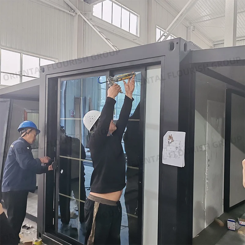 Cheap 20ft 40ft Prefab Expandable Steel Portable Foldable Tiny Mobile Container Homes House Office Villas Ready Made To Live In