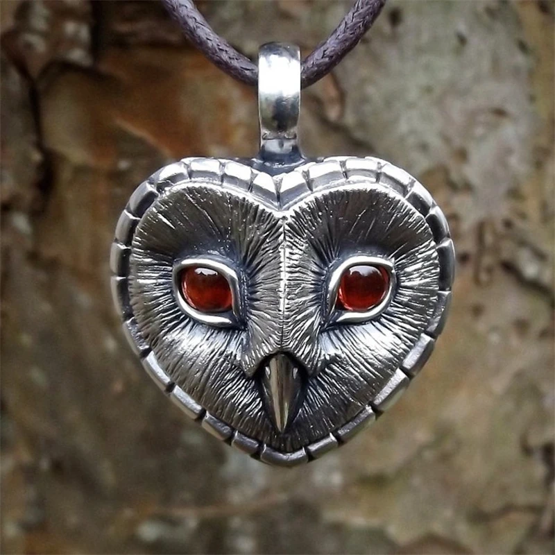 

Trendy Punk Style Silver Color Owl Face Red Color Stones Eyes Heart Shape Pendant Necklace Gothic Unisex Couple Memorial Jewelry