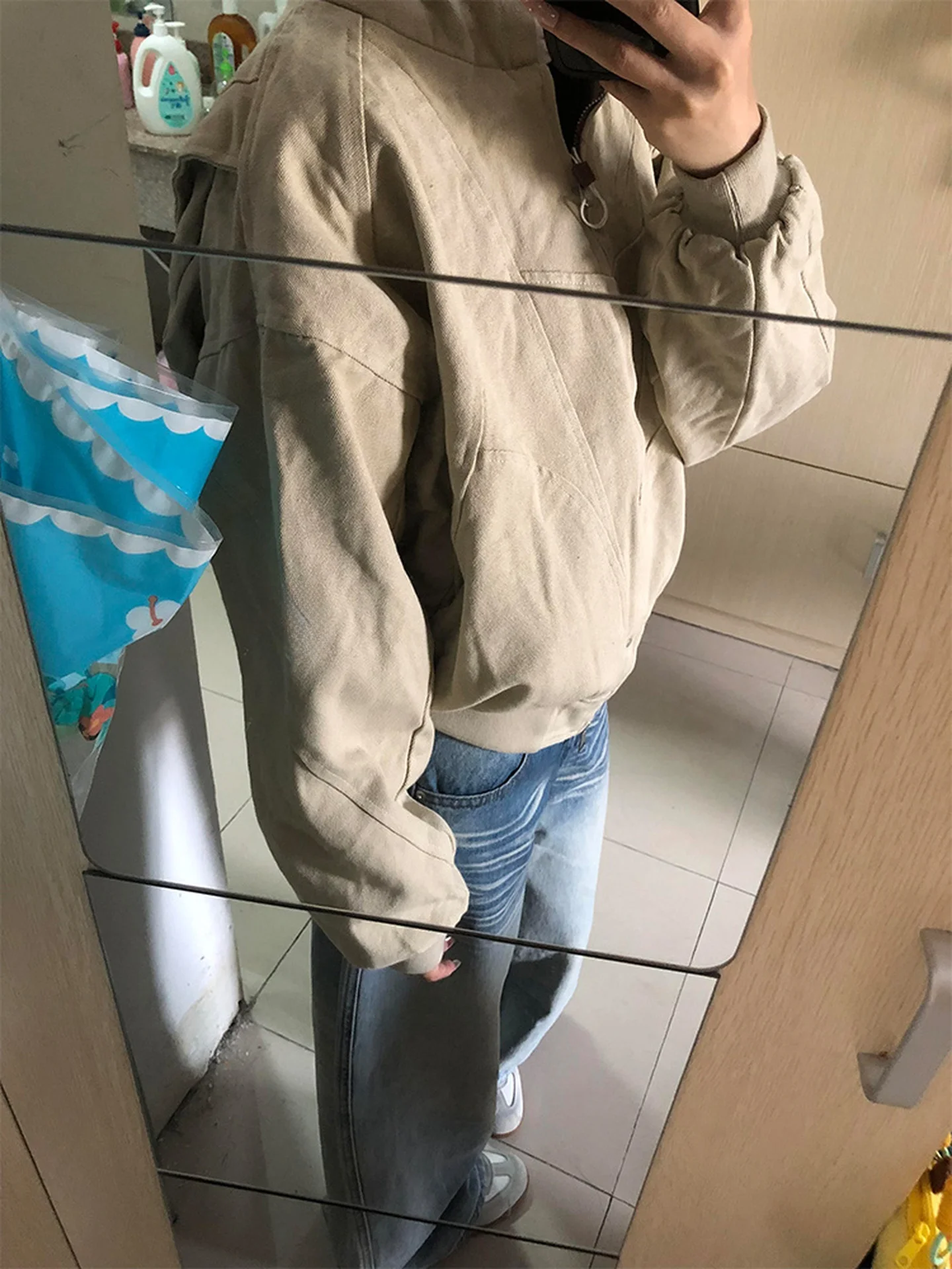 Luźne, szerokie dżinsy damskie w kolorze jasnoniebieskim, idealne na jesień i zimę, nowe, proste spodnie typu tuba.