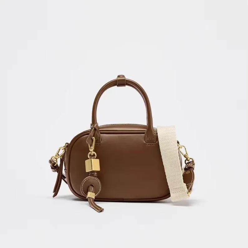 

New fashionable and retro baseball bag, women's single-shoulder bag, casual and trendy handbag, elegant and simple crossbody bag