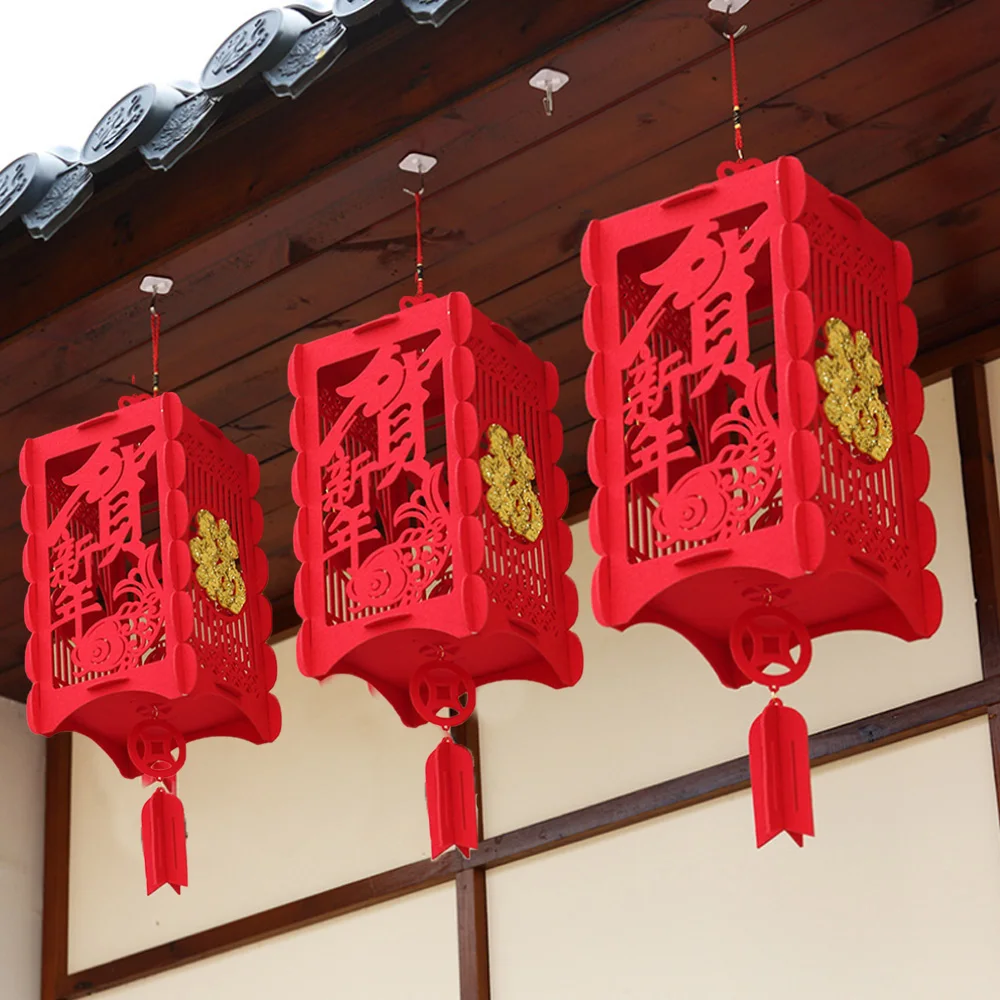 Behogar 2pcs Chinese Style Lanterns DIY Felt Red Hanging Lantern Ornaments Lunar 2020 New Year Spring Festival Decorations