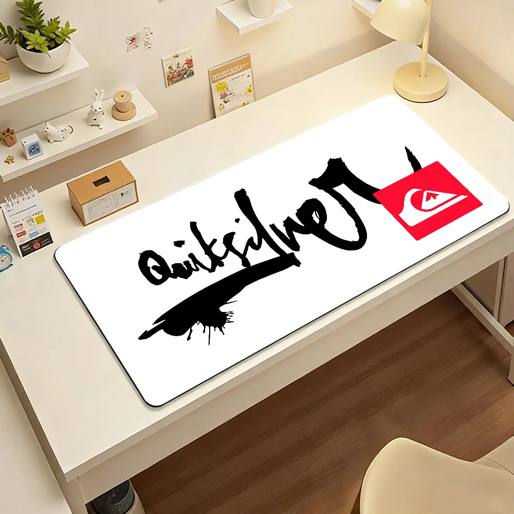 Gaming Keyboard Brand - Fashion Brand Logo Q-Quiksilver-S Mouse Pad