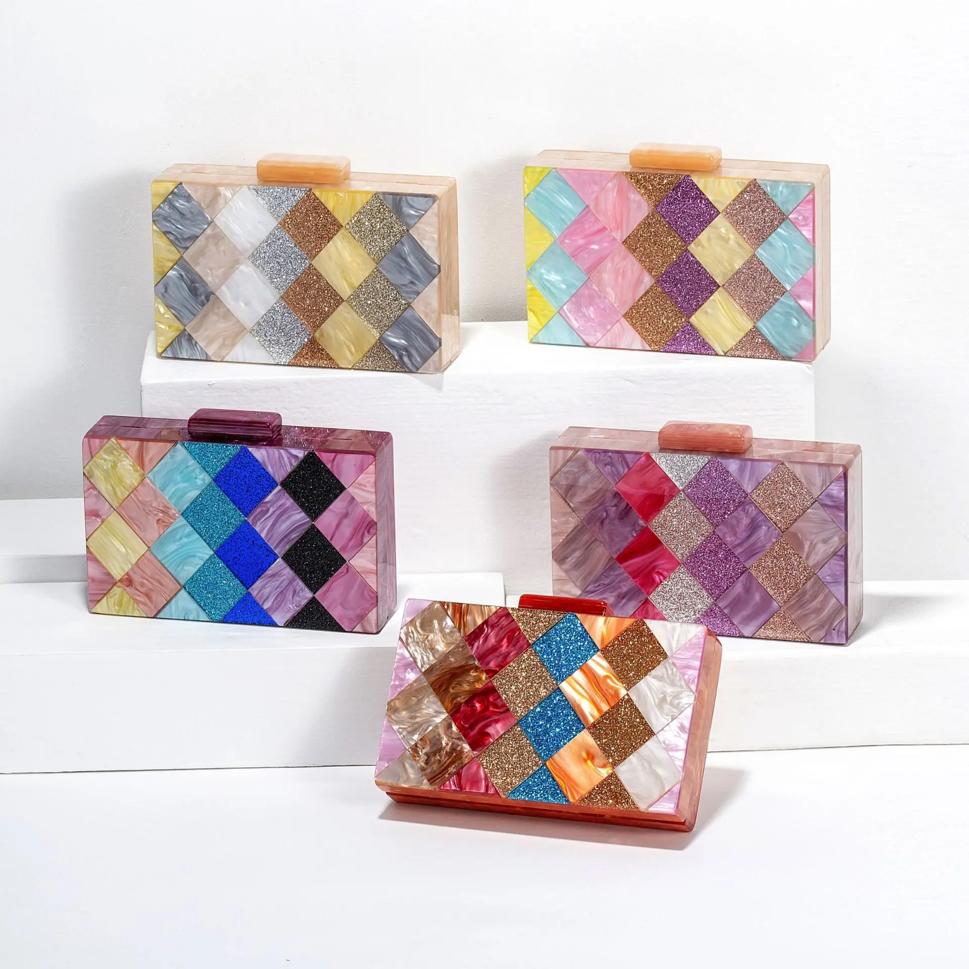 

Fashionable Ladies Colorful Checkered Spliced Acrylic Evening Clutch Handbag for Weddings and Banquets Single Shoulder Crossbody